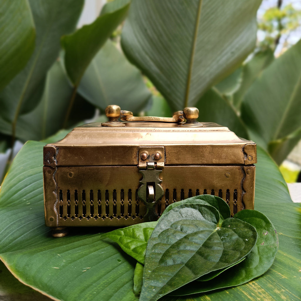 Traditional Brass Paan Dan | Betel Nut Box With 7 Compartments. Length 17 cm