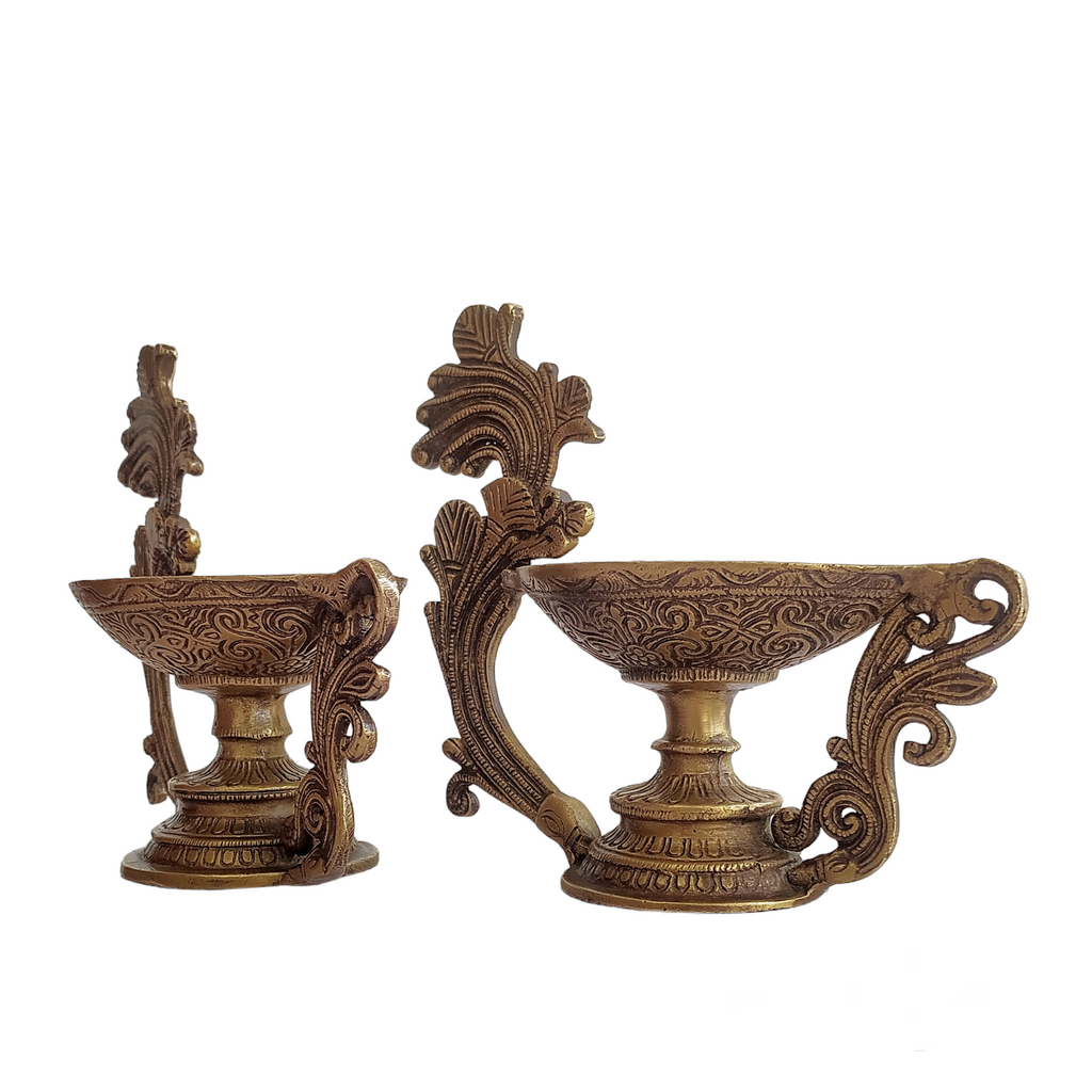 Ornate Pair of Brass Oil Vilakkus | Diyas. Length 21 cm x Height 18 cm x Width 10 cm