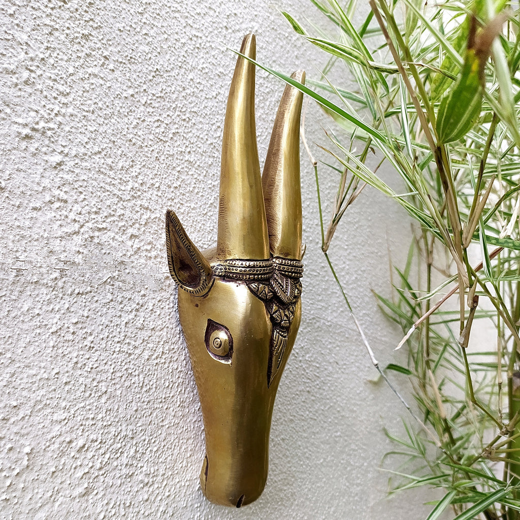 Majestic Handcrafted Brass Nandi Bull - Vahan Of Lord Shiva. Height 29 cm x Width 15 cm x Depth 7 cm