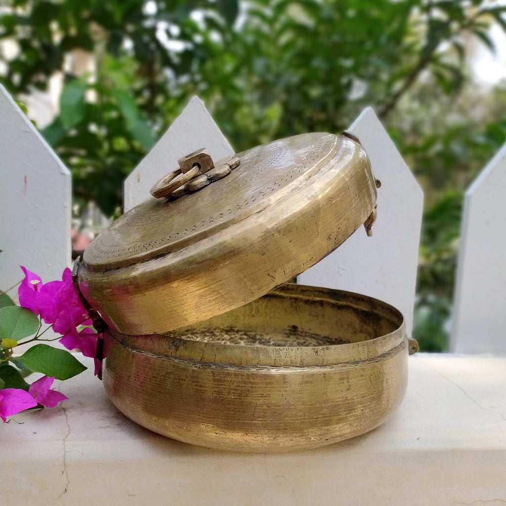 Traditional Brass Chappati Dabba | Bread Box From Northern India - Diameter 21 cm x Ht 10 cms
