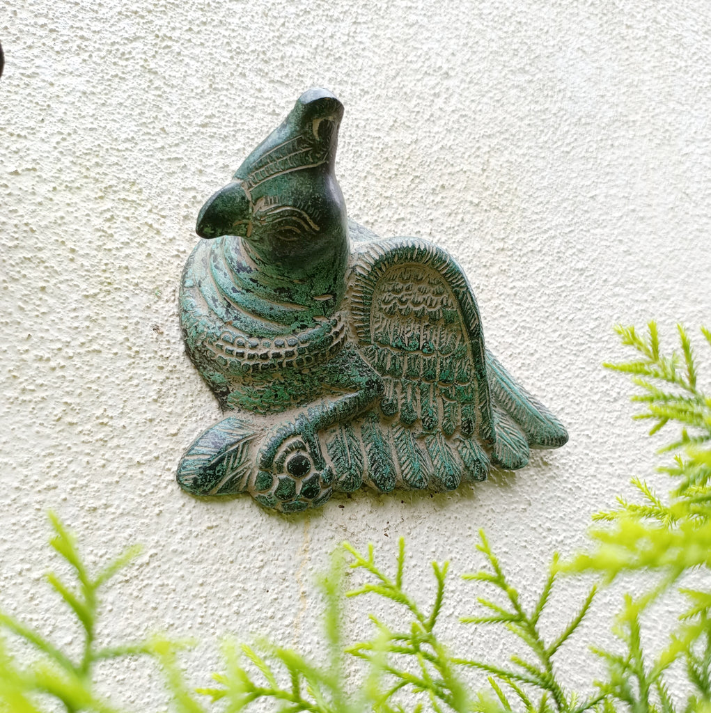 Enchanting Pair of Handcrafted Brass Parrots. Length 16 cm x Height 13 x Depth 5 cm