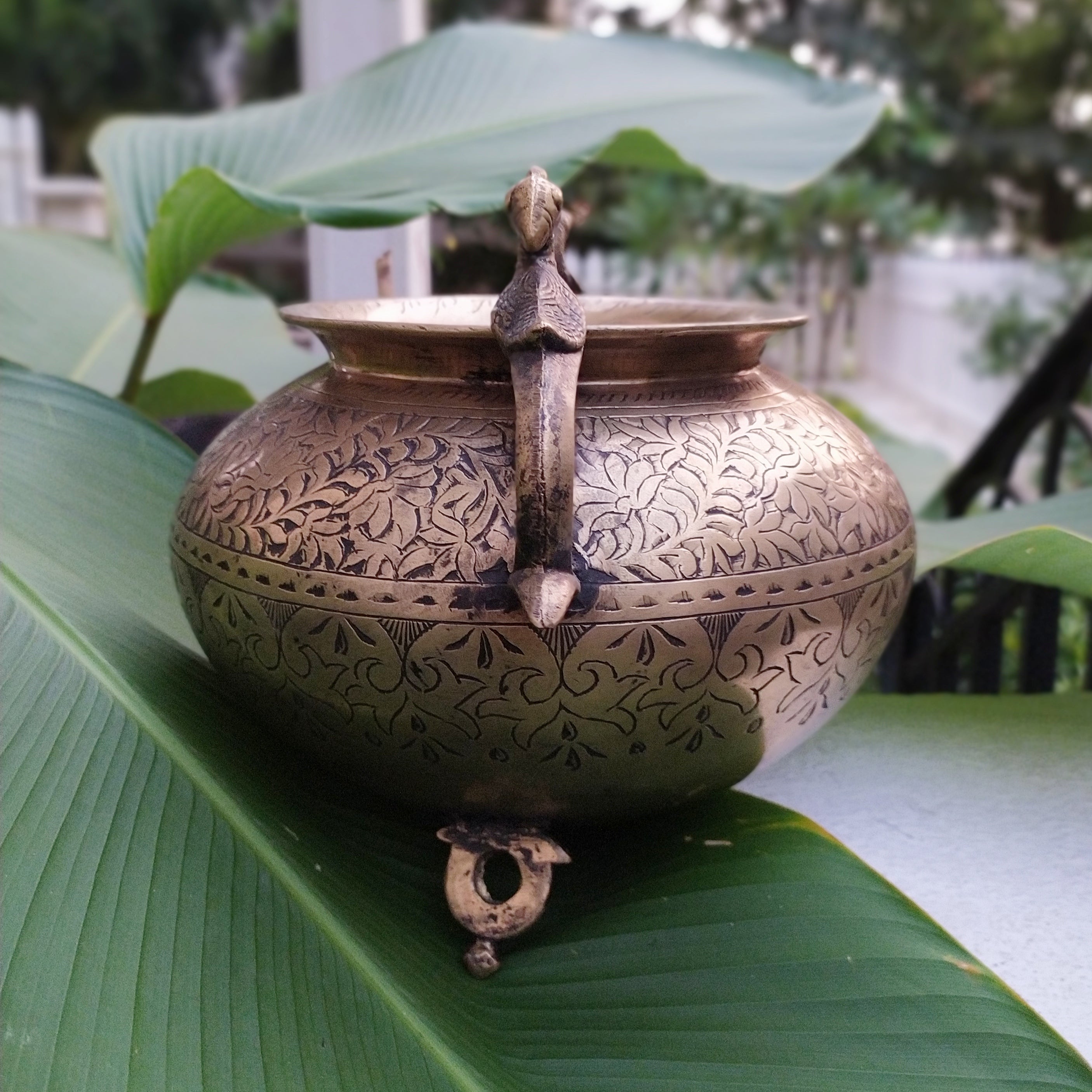 indian plant pot Vintage Brass Planter With Peacock Handles Hand Engraved With Floral Motifs. Height 22 cm x Diameter 17 cm