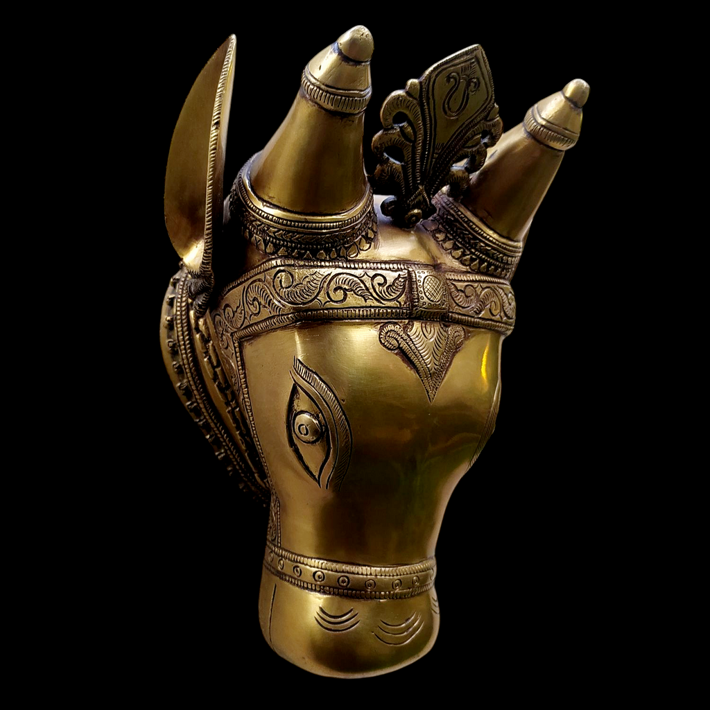 Majestic Handcrafted Brass Nandi Bull - Vahan Of Lord Shiva. Height 27 cm x Width 17 cm x Depth 19 cm