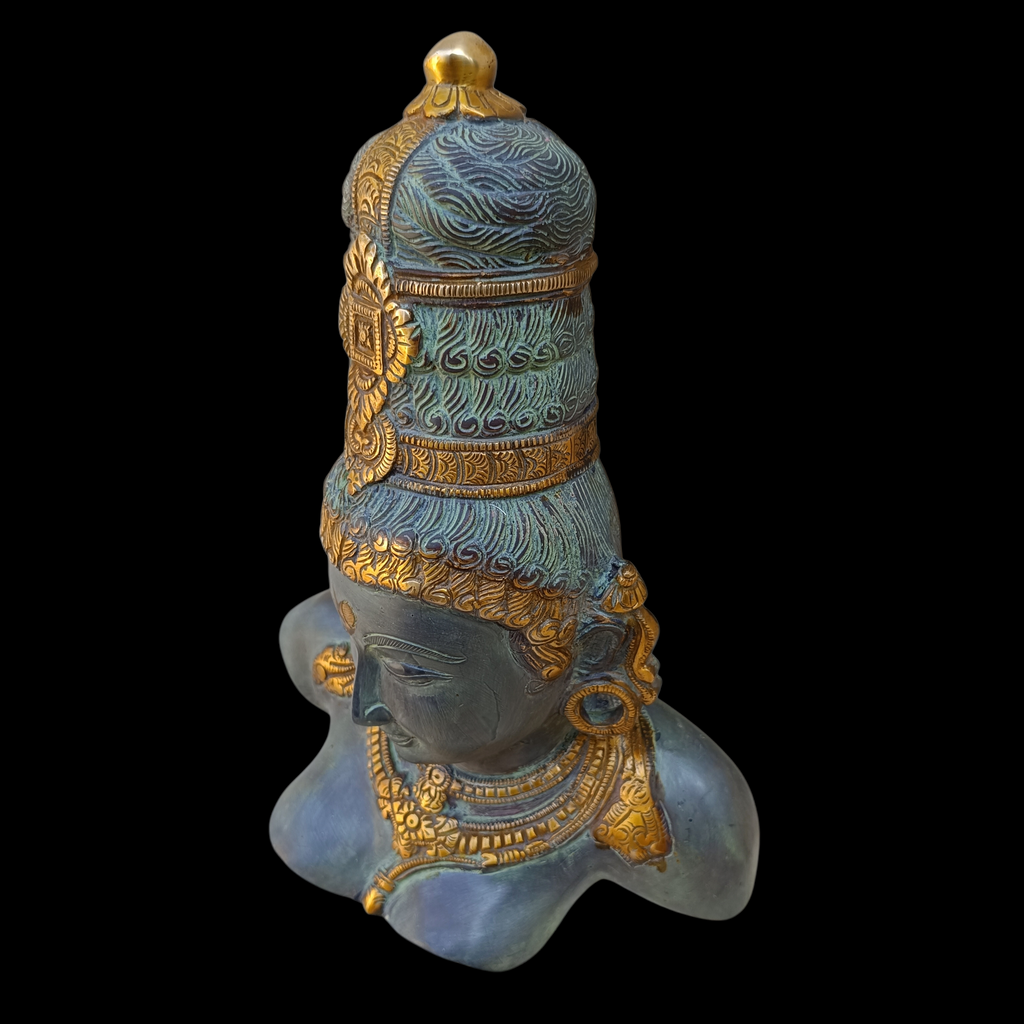 Magnificent Brass Bust Of Parvati - Indian Goddess of Fertility, Love & Devotion. Height 30 cm x Width 24 cm