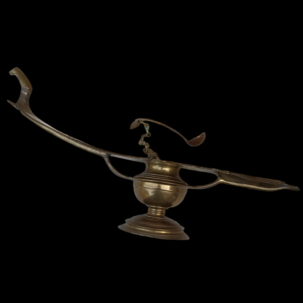 Changalavottom - Heritage Oil Lamp Of Kerala With A Brass Spoon. Length 40 cm