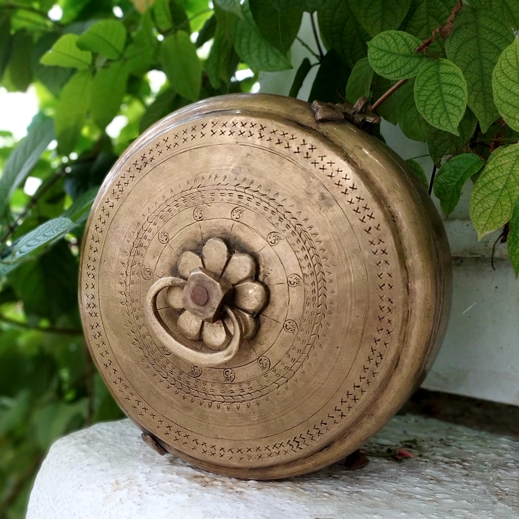 Traditional Brass Chappati Dabba | Bread Box From Northern India - Diameter 21 cm x Ht 10 cms