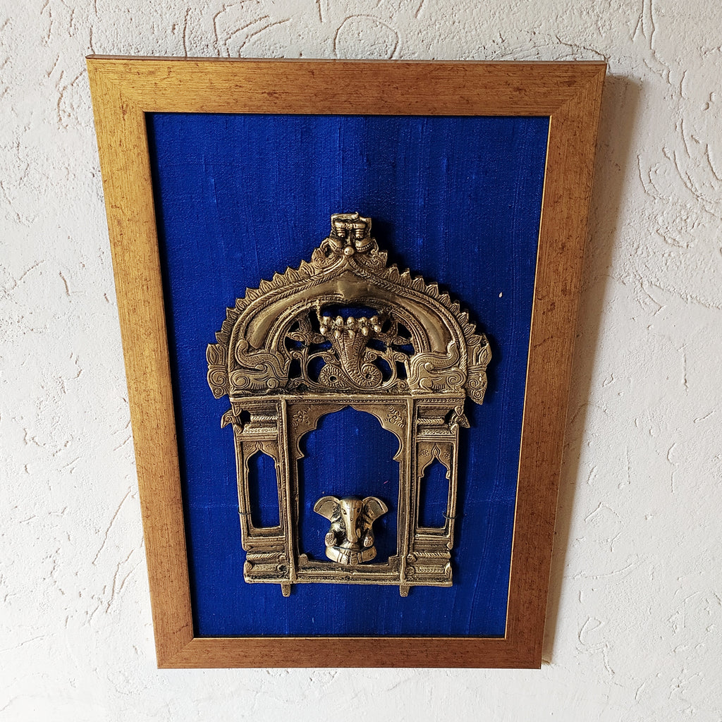 Vintage Brass Temple Prabhavali With The Mythical Yali & Lord Ganesha - H 40 cm x W 26 cm