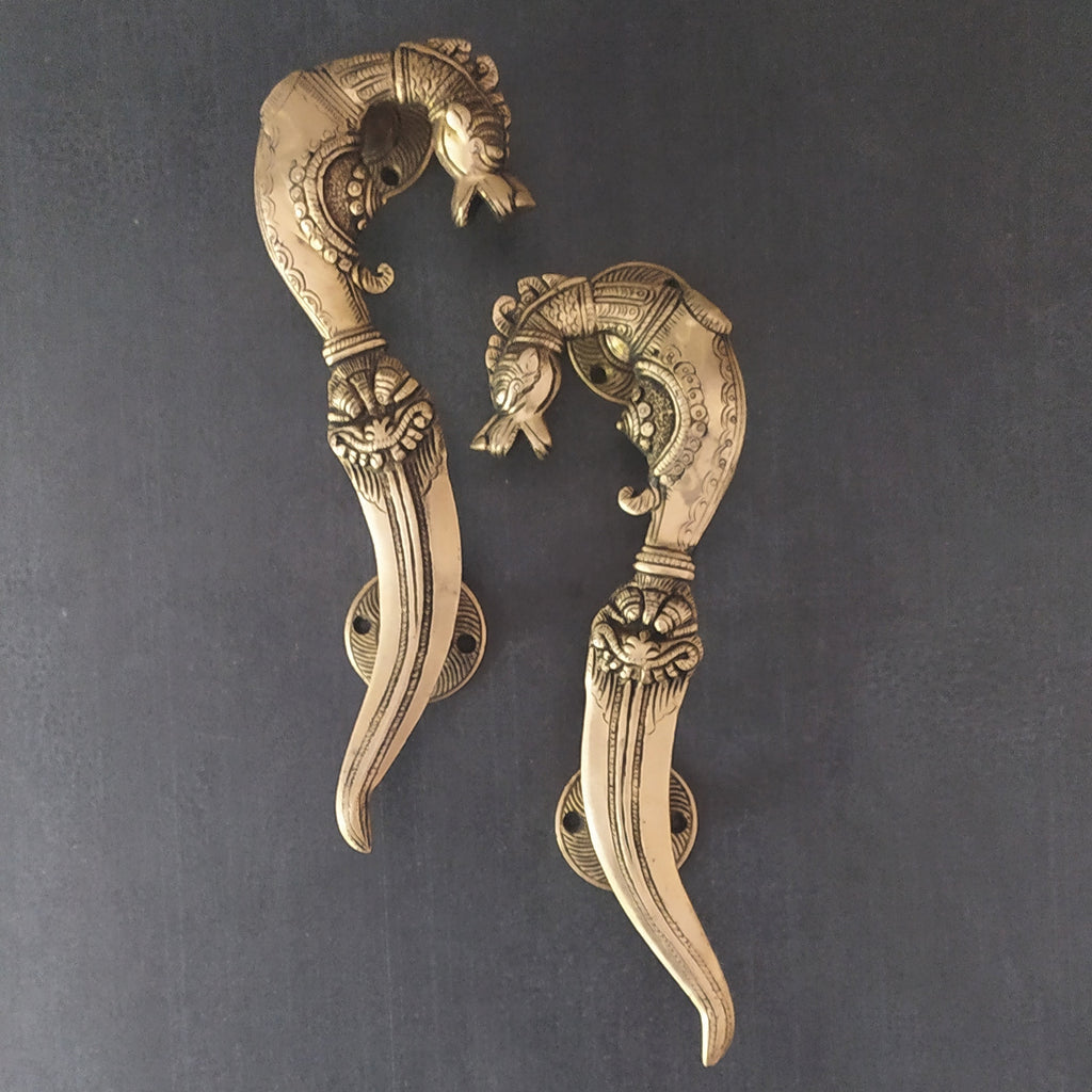 Pair of Mythical Yali Door Handles In Style Of A Hilted Dagger With Curved Blade - L 28 cm x W 9 cm x Ht 5 cm