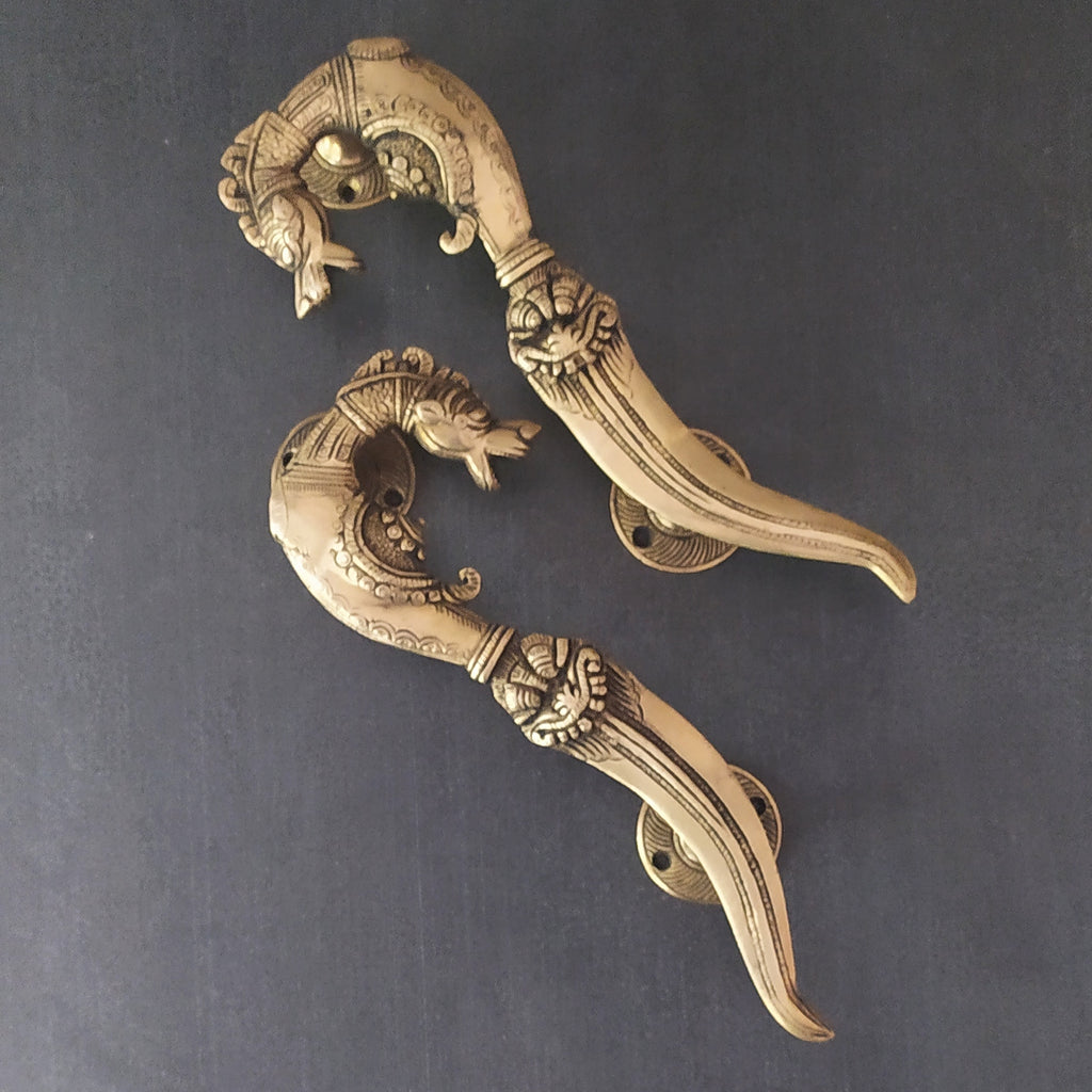 Pair of Mythical Yali Door Handles In Style Of A Hilted Dagger With Curved Blade - L 28 cm x W 9 cm x Ht 5 cm