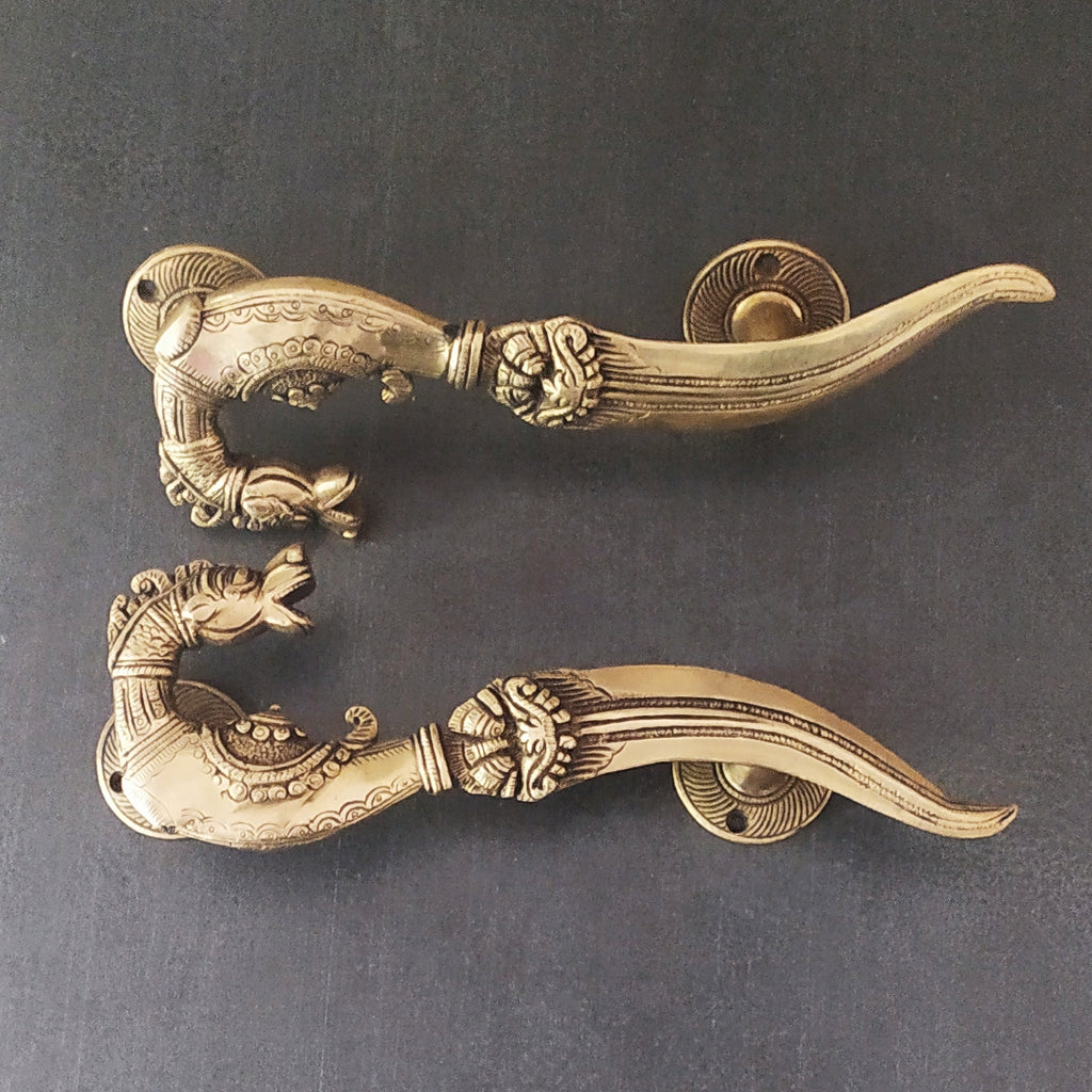 Pair of Mythical Yali Door Handles In Style Of A Hilted Dagger With Curved Blade - L 28 cm x W 9 cm x Ht 5 cm