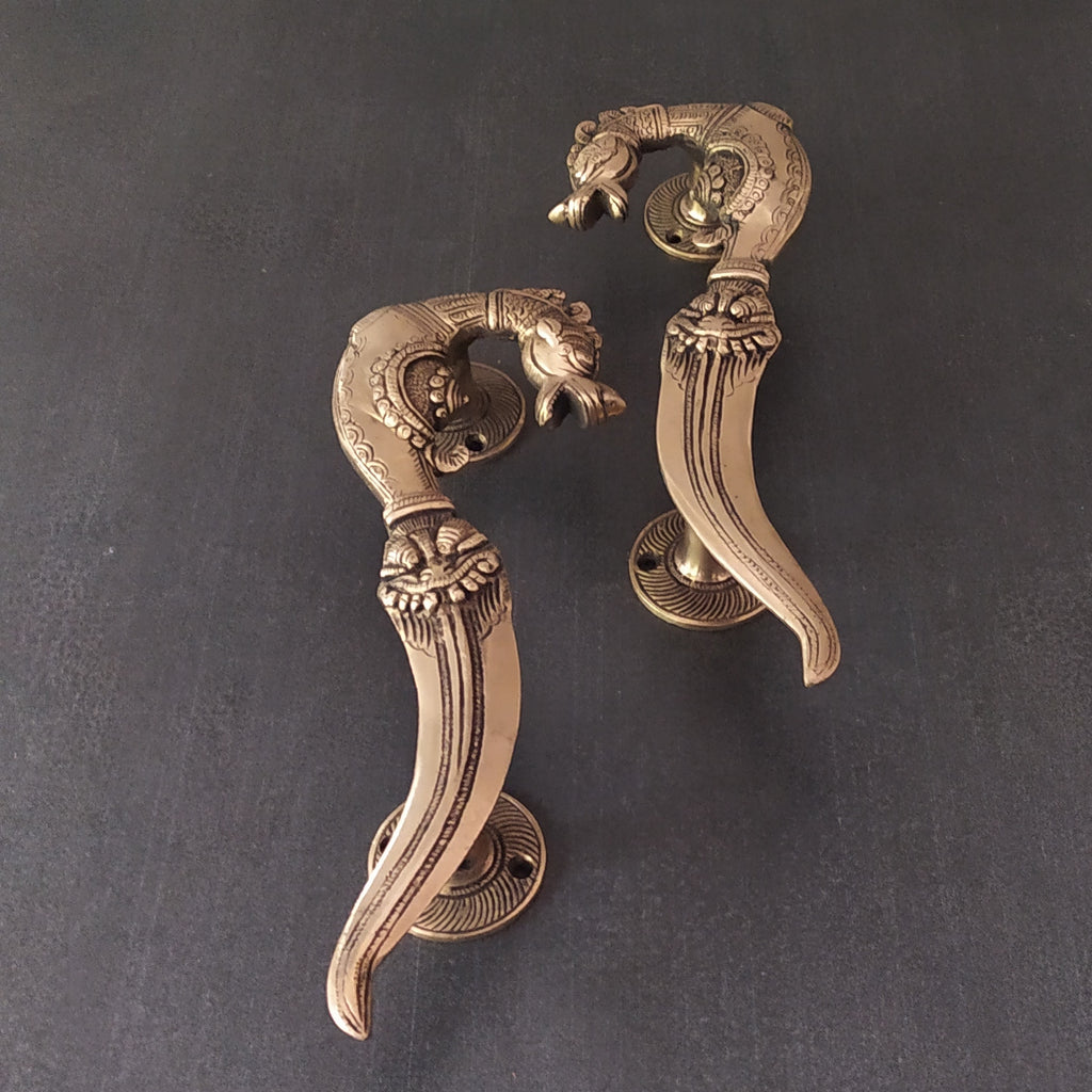 Pair of Mythical Yali Door Handles In Style Of A Hilted Dagger With Curved Blade - L 28 cm x W 9 cm x Ht 5 cm