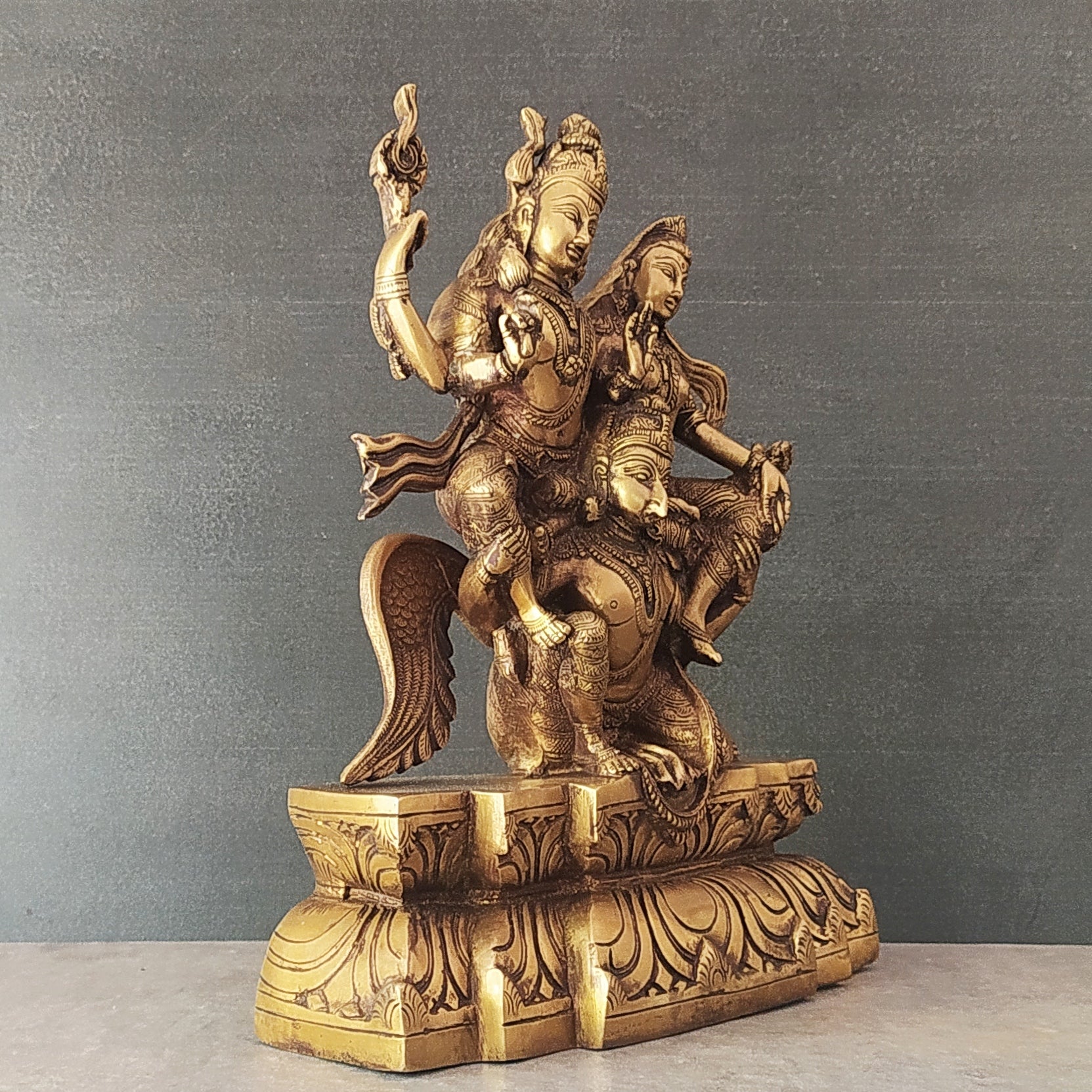 Majestic Sculpture Of Lord Vishu & Lakshmi With Vahan Garuda. Ht 30 cm x W  23.5 cm x D 9 cm