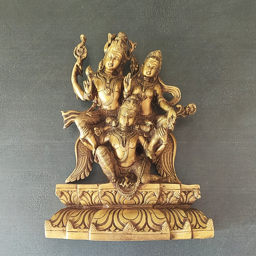 Majestic Sculpture Of Lord Vishu & Lakshmi With Vahan Garuda. Ht 30 cm x W 23.5 cm x D 9 cm