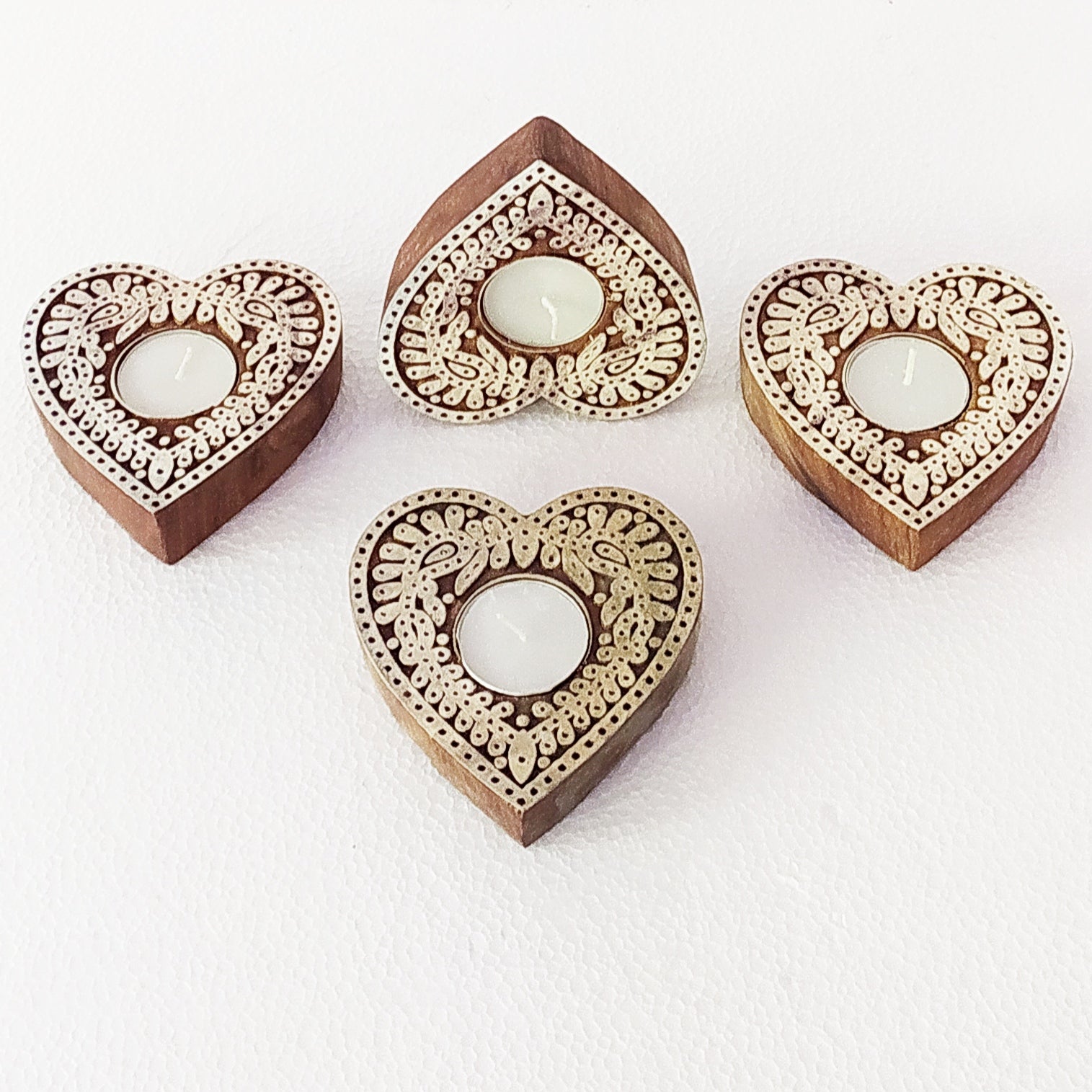 Wood Candle Holders, Heart Shape Candlestick, Gift to My Friend, Romantic Decorative Tealight Holder, Size: 4.7 x 3.5 x 1.8