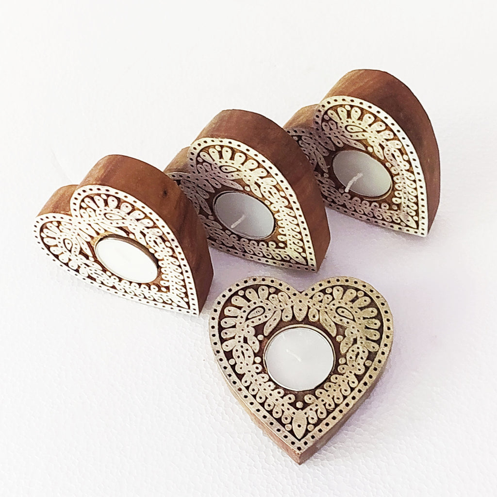 Handmade Set Of 4 Heart Shaped Tea Light Holders Handcrafted in Wood. L 10 cm x W 10 cm x Ht 2.5 cm