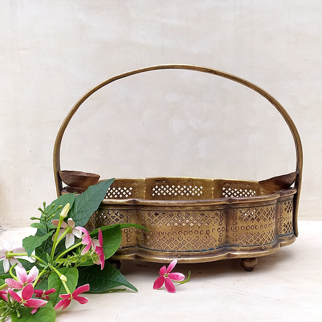 Poola Sajja - Traditional Vintage Brass Flower Basket - L 28 cm x W 21 cm x Ht 22 cm