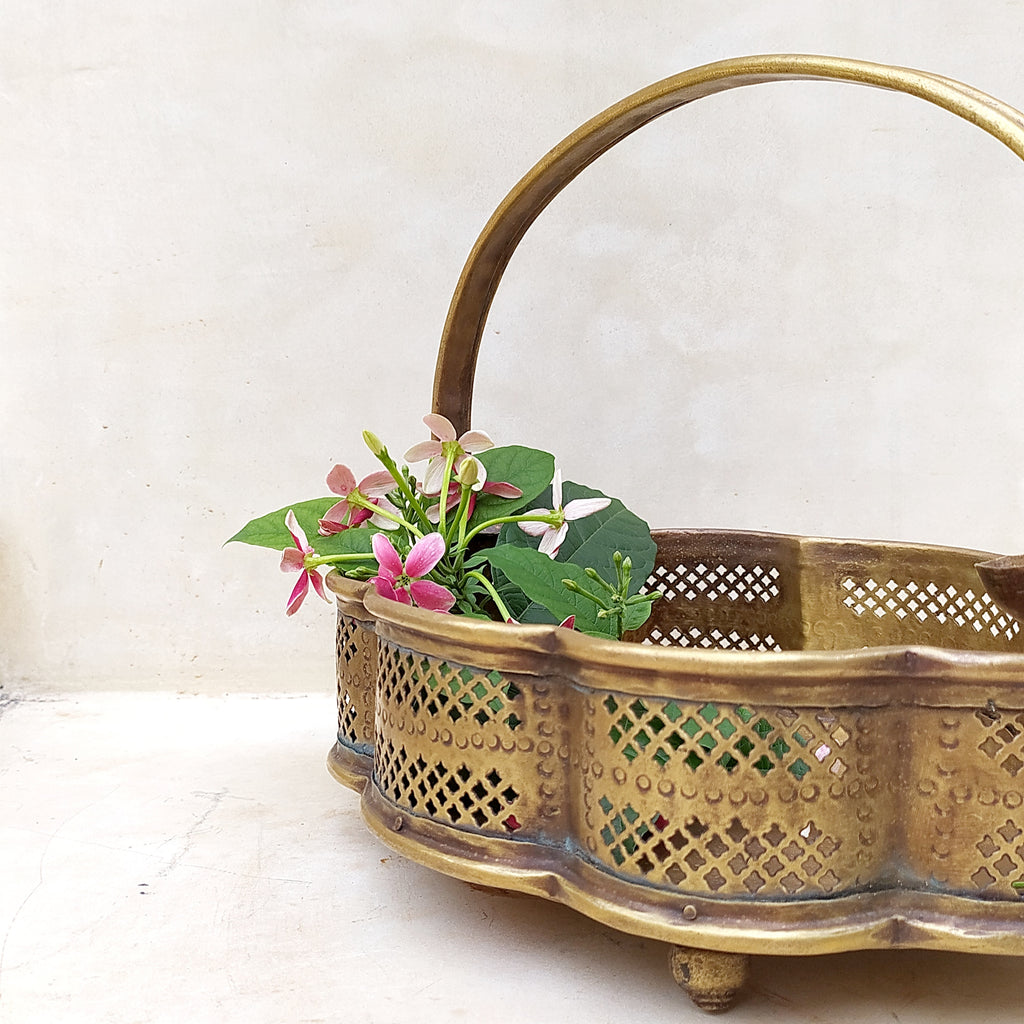 Poola Sajja - Traditional Vintage Brass Flower Basket - L 28 cm x W 21 cm x Ht 22 cm
