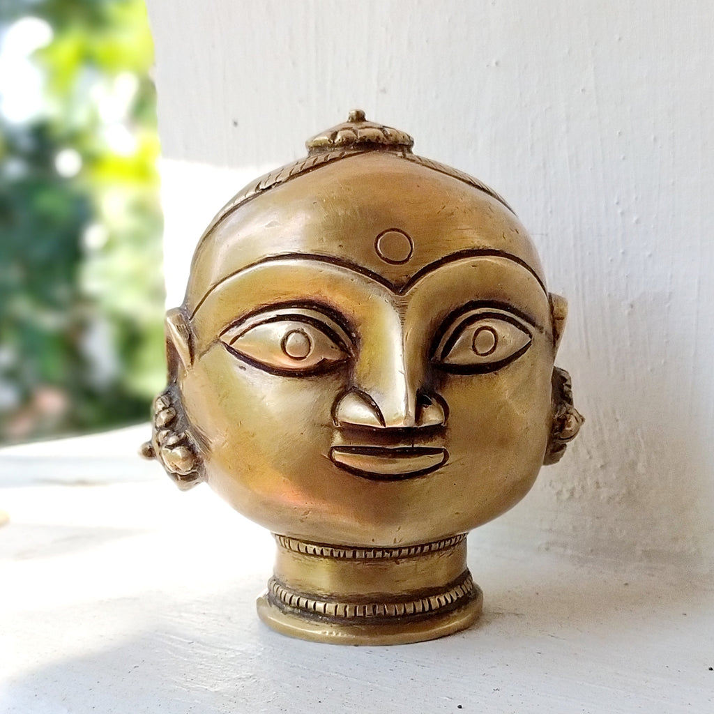 Vintage Bust of Gangaur Gauri - Goddess of Fertility, Love & Devotion. H 11 cm x W 11 cm