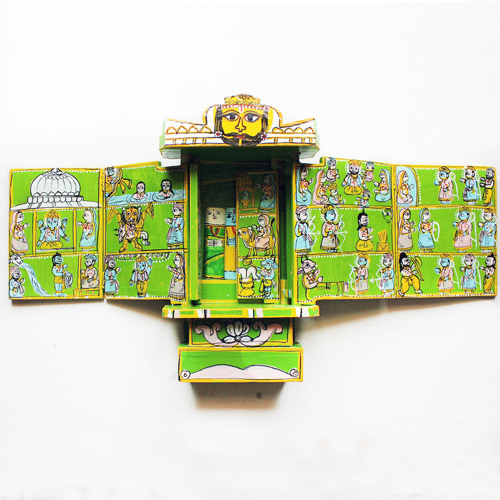 The Green Kavaad. Wooden 500 Year Old Art of Storytelling With Hand Painted Tales from The Ramayan. H 30cm x W10cm x D17cm