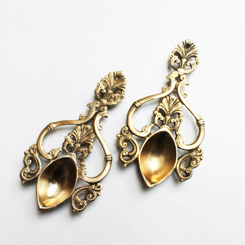 Oval Filigree Earrings | huntdesigntest