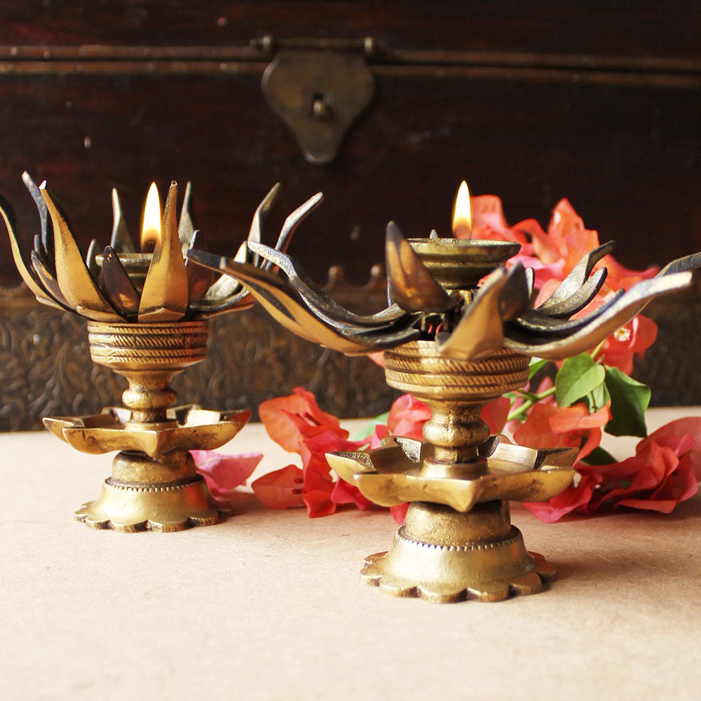 Set of 2 Vintage Brass Oil Lamps Made Of Sixteen Lotus Petals And 8 Oil Diyas - H 12 cm x W 8 cm - theindianweave