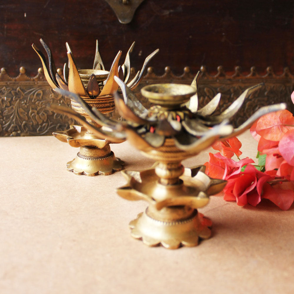 Set of 2 Vintage Brass Oil Lamps Made Of Sixteen Lotus Petals And 8 Oil Diyas - H 12 cm x W 8 cm - theindianweave