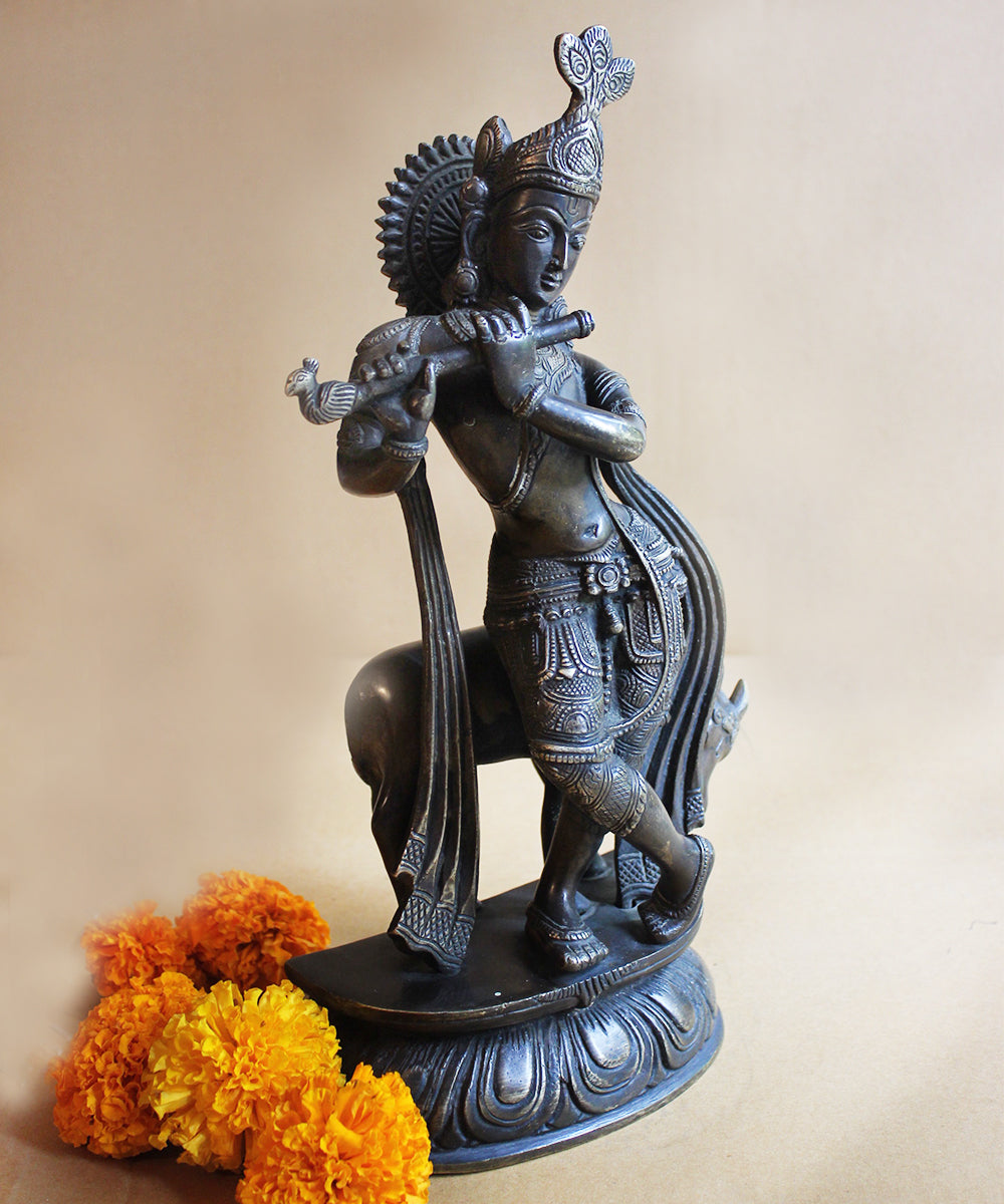 Handcrafted Brass Sculpture of Hindu Diety Lord Krishna With The